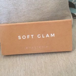ABH Soft Glam!!!